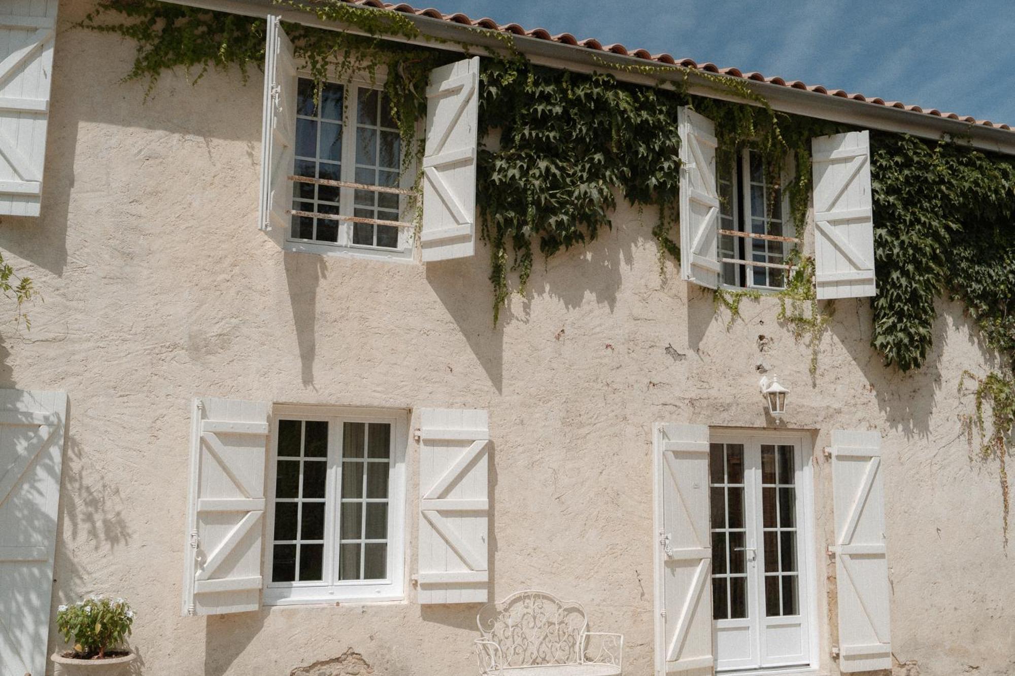 Bed and Breakfast Domaine De Bassibe Segos Экстерьер фото