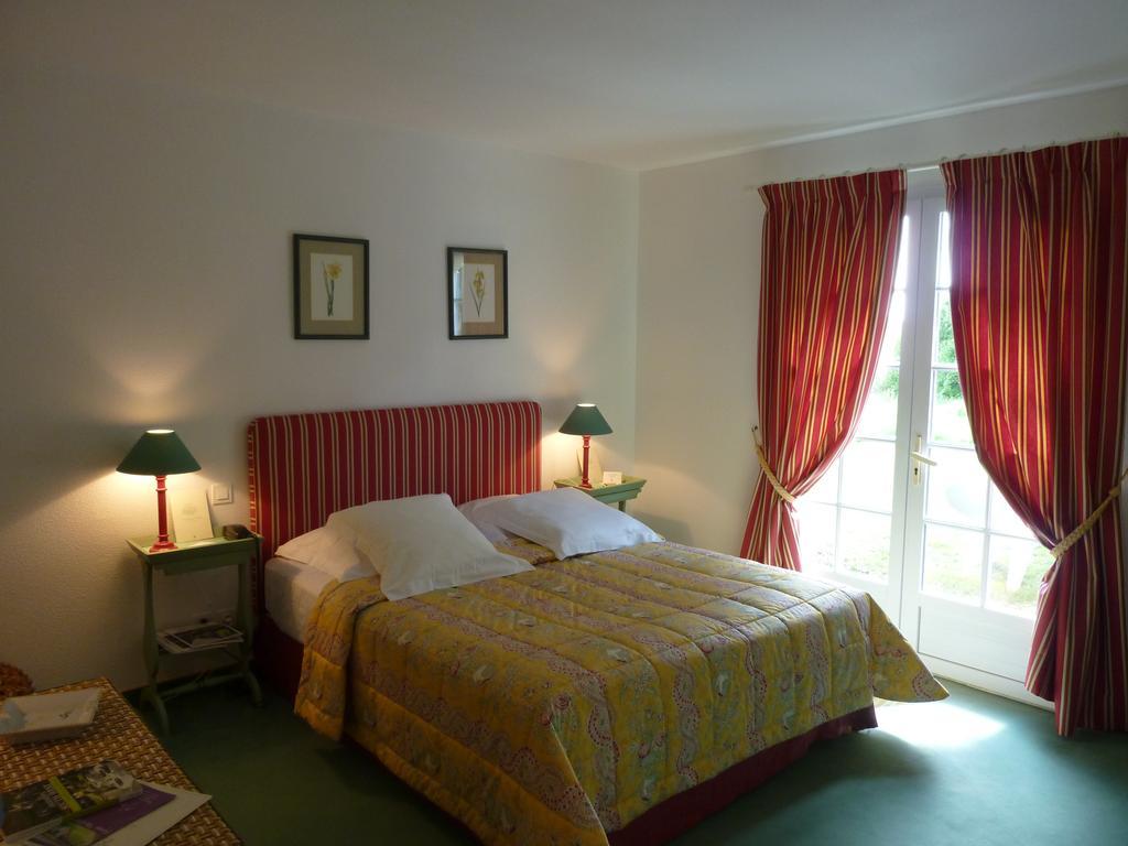 Bed and Breakfast Domaine De Bassibe Segos Экстерьер фото